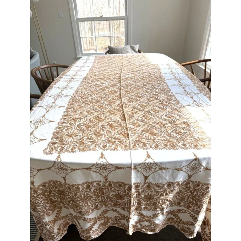 Vtg Handmade AGHABANI Large Tablecloth & 12 Napkins Gold Silk on White 110 x 72”